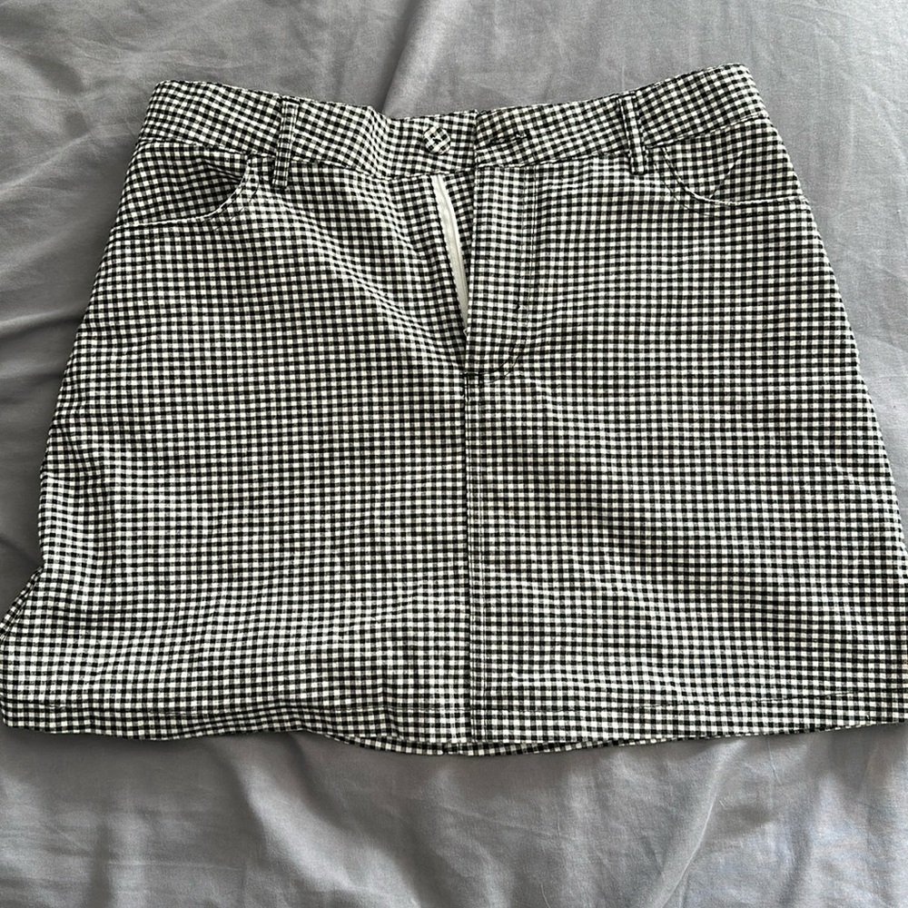Forever 21 mini skirt